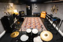 Room 13 - Pro