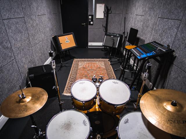 Room 18 - Basic